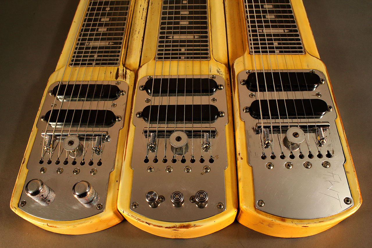 Fender_stringmaster_triple_1955_bridges_1