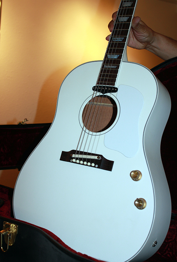 gibson_tour_shop_artist_5