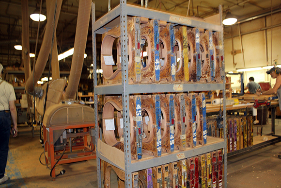 gibson_tour_shop_bending_xassembly_3