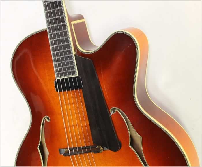 Eastman AR810CE Archtop Electric Guitar Sunburst, 2004