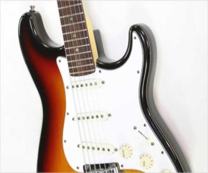  Fender American Deluxe Stratocaster Sunburst, 1999