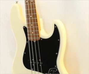  Fender American Special Jazz Bass White, 2011