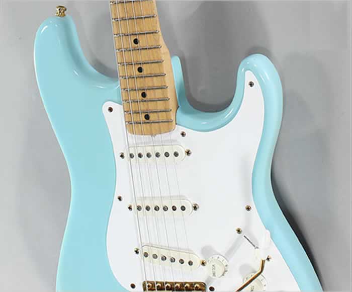 Fender Stratocaster '58 Reissue Daphne Blue, 1997 | archive.12fret.com