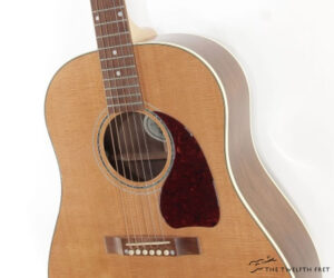   Gibson J-15 Spruce and Walnut Natural, 2015