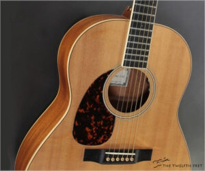  Larrivee L-02 LH Mahogany Left Handed Steel String Natural, 2010