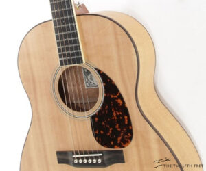  Larrivee L-03 Silver Oak Steel String Natural, 2008