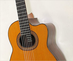  Olivo Chiliquinga Requinto Guitar, 1982