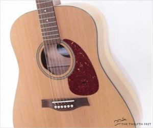   Seagull S6 Classic EQ Dreadnought Natural