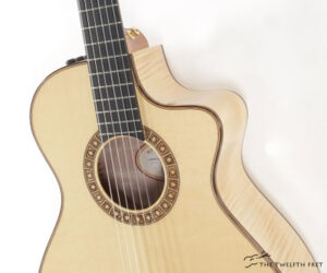   Taylor NS62ce Nylon String Crossover Natural, 2010